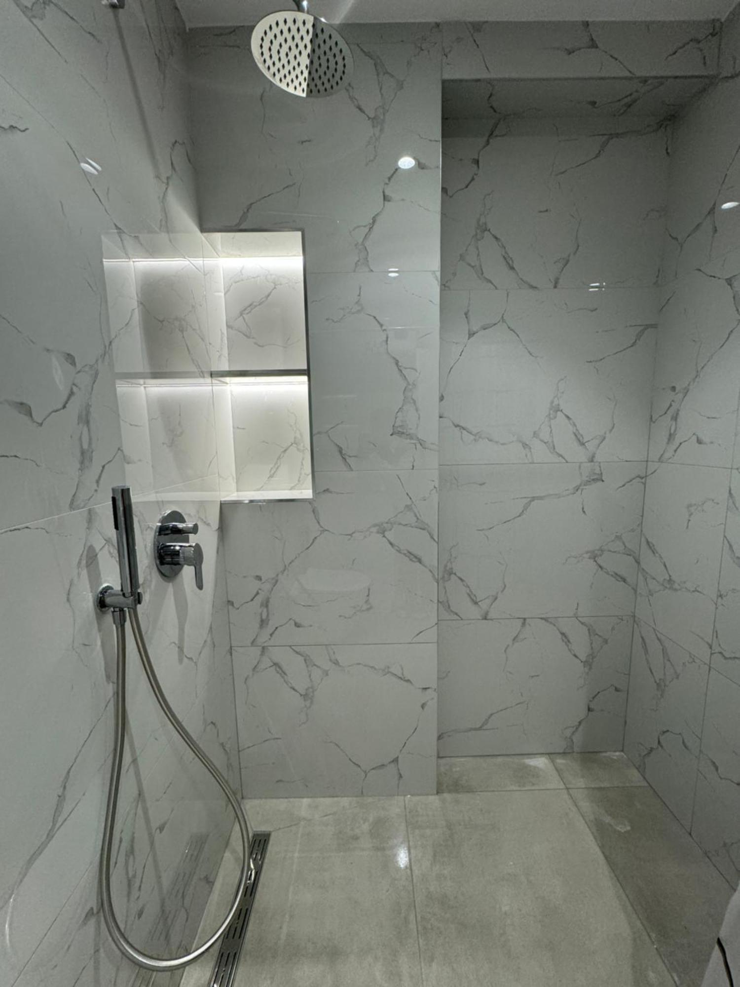Brand New Apartament Tirana Appartement Buitenkant foto